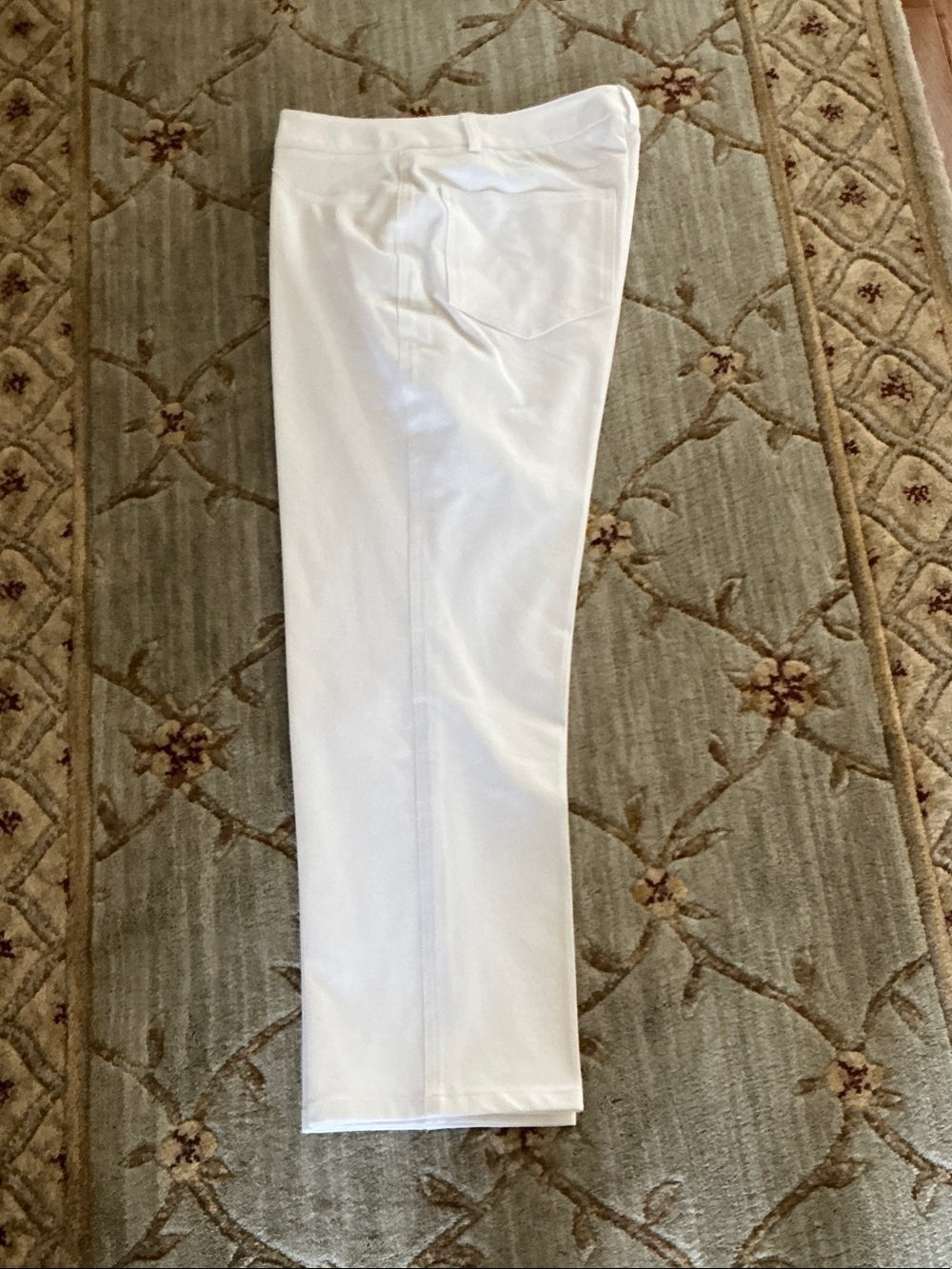 Peace of Cloth White Cropped/Ankle Women's Pants